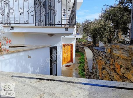 Kiralık Bodrum Merkez Marina'ya Yakın 2+1 Bahçe Katı Daire