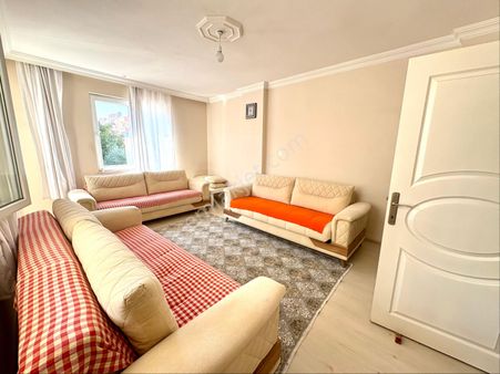 Kuzeyyaka Mah 2+1 Tramvaya Bir Bina Yola Cepheli