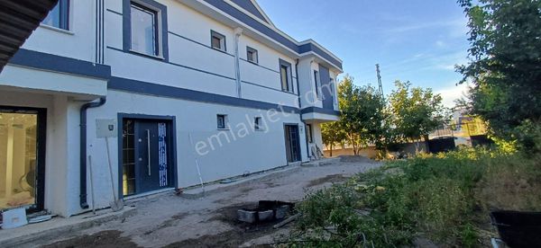 İldem Karşısında