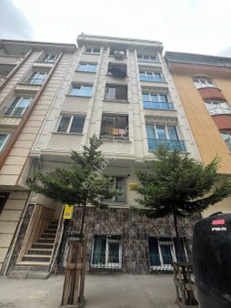 Kartal Yapıdan Aziz Nesin Caddesinde Kiralık 2+1 Arakat