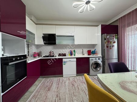 Osmangazi'de Lüks Yapılı 3+1 Site Dairesi!