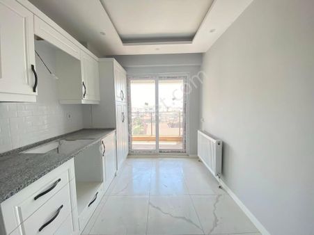 Eylül Gayrimenkulden Yeşil Mahallede 3+1 Sıfır Oturuma Hazır Daire