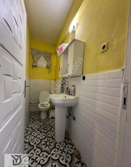 Kiremitçide Satılık Apart Fiyatına Satılık 2.5+1 Daire