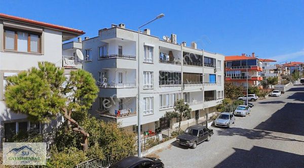 Ayvalık Su Gayrimenkul'den Ali Çetinkaya Mh. 3+1 Satılık Daire