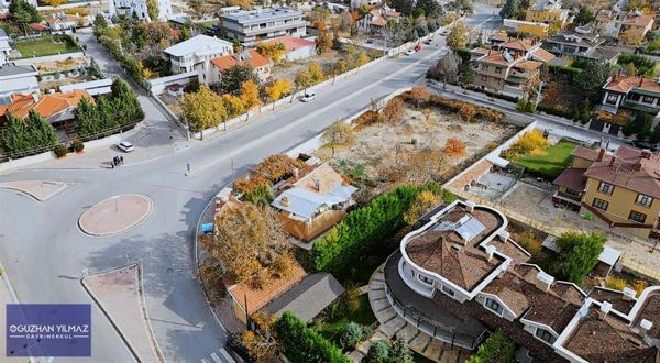 Oğuzhan Yılmaz'dan Meram'ın Gözdesi Yaka Mah.mükemmel Cephe Arsa