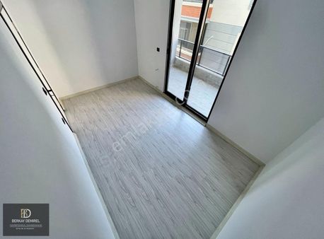 Berkay Demirel'den Akçayda Satılık Sıfır Lüks Arakat 1+1 Daire