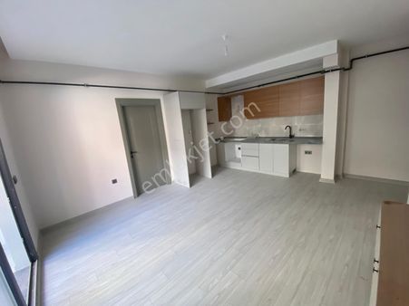 Kuşadası Türkmen'de 1+1 Sıfır Satılık Daire