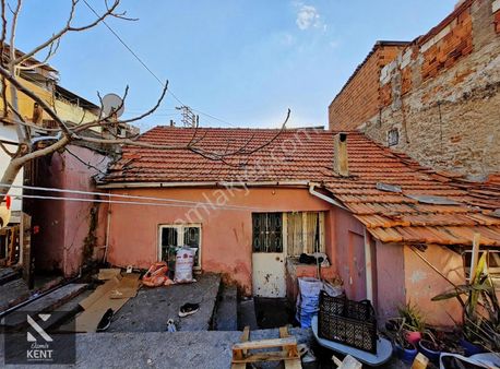 Konak Gültepe Saygı Mah. Satılık Müstakil 2+1 Ev