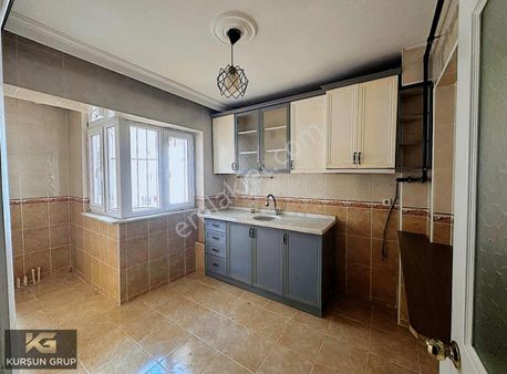 Kurşun Grup'tan Şehitler Mah. Asansörlü Uygun Fiyatlı Arakat 3+1