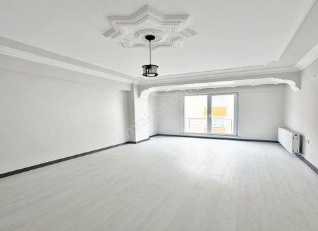 Esenyurt Atatütk Mahallesi 2+1 Satılık Daire.