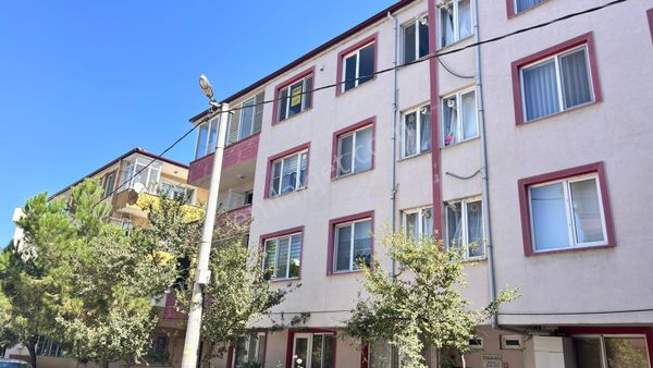 Yıldız Gayrımenkul'den Kurtluş Mah Kiralık 3+1 Daire