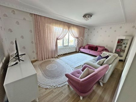 Misket Düzlükte Asansörlü Full Yapılı Önü Açık 3+1 Satılık Dublex