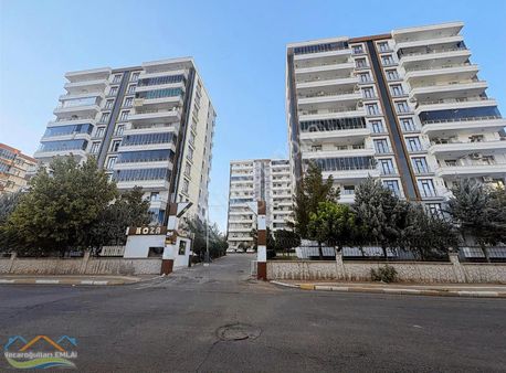 Necaroğullarından Şehir Hastanesine Yakın Fırsat 4+1 Daire