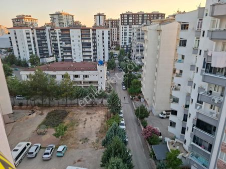 Karataş Merkezde Satılık 3+1 Site İçi Arakat
