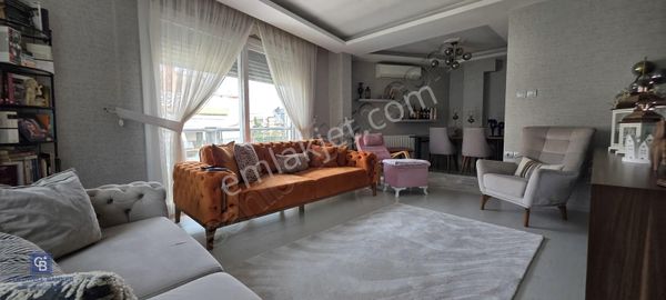 Çiğli Yenimahalle 2+1 Bakımlı Satılık Daire