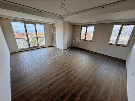 Yatırım'dan Altıntepe Kuğu'da Deniz Manzaralı Sıfır 3+1 Dubleks