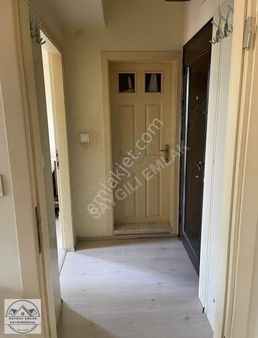 Saygılı'dan Alipaşa Mah. Özakar Sitesi'de Satılık 1+1 Daire