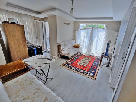 Yatırım'dan Maltepe'de Minibüse Paralel Katta Ayrı Mutfak*ön 2+1