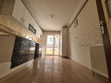 Karakeçili Cad. Üzeri Arakat Okul/park Manzaralı Kiralık 3+1