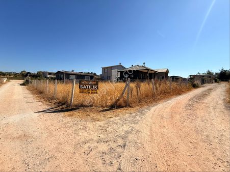 Ayrancılar Demircide Hisse Tapulu Köşe Parsel Site İçinde Bahçe