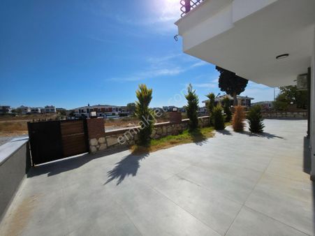 Ön Cephe Bahçeli 3 +1 Villa Uygun Fiyat*