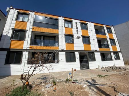 Gömeç Merkezde Sıfır 2+1 Satılık Daire