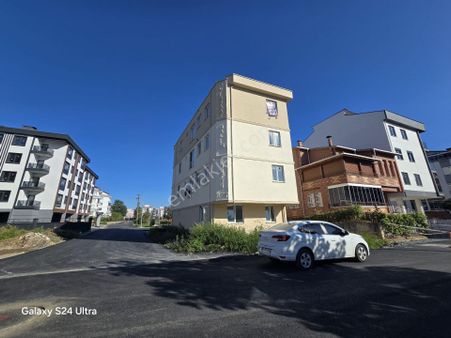 Cumhuriyet Mah Sahil Caddesi Ne Yakın 2+1 Bahçe Katı