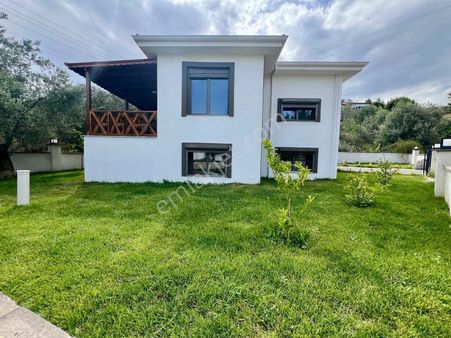 Akçay Aras Emlaktan Gürede 3+1 Müstakil Villa