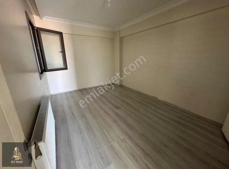 Elit Emlaktan Atatürk Mahallesi Kiralık Fırsat Daire