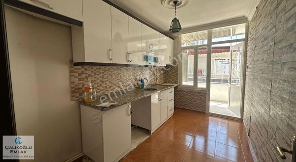 Mezitli/viranşehir 'de Yeşilkent Sitesinde Acil Teraslı Dubleks