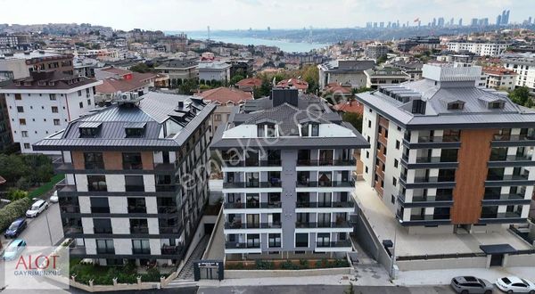 Çengelköyün Kalbinde Ultra Lüks Boğaz Manzaralı Dubleks Daire