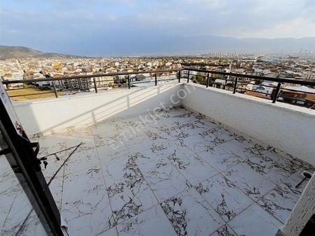 Şehri Ayaklarınızın Altına Seren Manzarası İle Satılık 4+1'ler