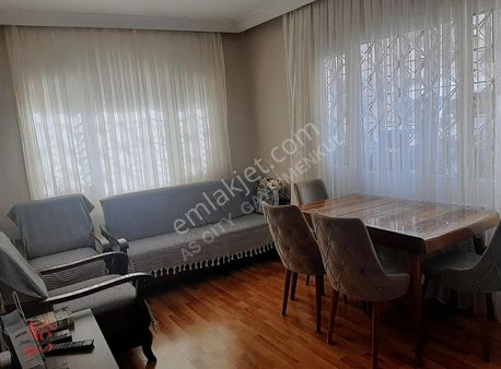 Güzelyalı Da Giriş Kat 2+1 Doğalgazlı Köşe Konum Daire