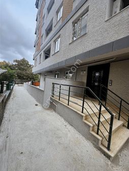 Mc'den İstasyon Mah Emniyet Ve Sağlık Ocağın Dibi Kiralık 3+1