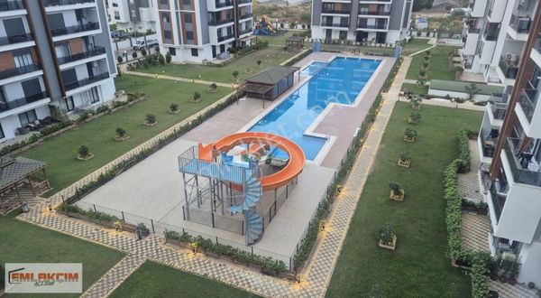 Göksu Mah. De Havuzlu Site İçinde 2+1 Satılık Daire