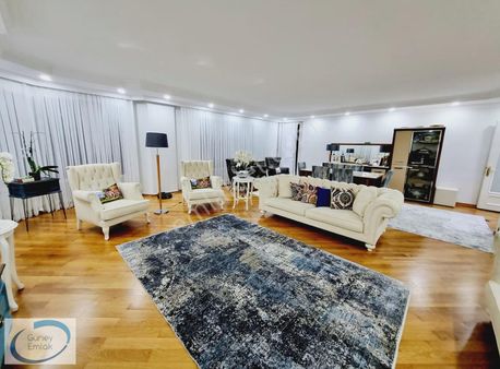 Güney Emlak-flyınn Avm 'ye Yakın Binada Lüks 4+1 İskanlı Ara Kat