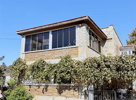 Bodrum Kadıkalesi'nde Denize Sıfır Kiralık 3+1 Daire