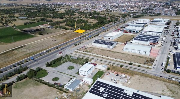 //boğaziçi Emlak/çorum-ankara Yolu Üzeri Ticari 1627 M2 Arsa//