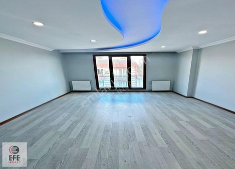 Efe'den Metrobüs Dibi Temiz Yüksek Kira Getirili 2+1 Daire