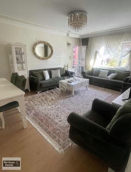 Mevlana Emlaktan Nur Sitesinde Satılık 3+1 Lüks Daire