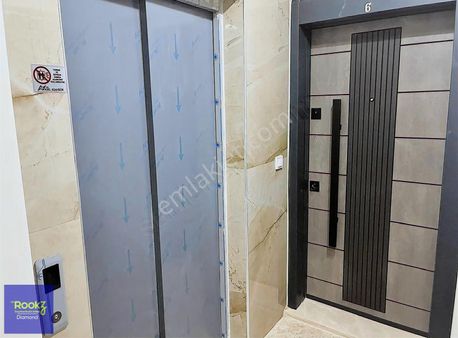 Karşıyaka Alaybey De Satılık Yeni 1+1 Daireler