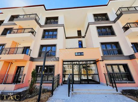 Taç Gayrimenkulden İkizce Tokide Yola Yakın 3+1 Ara Kat Daire