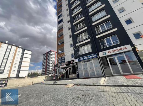 Cadde Üzeri / Yüksek Getirili Yatırımlık Satılık Dükkanlar