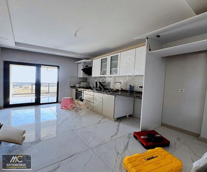 Mc Gayrimenkul Den Tepe Bölgesinde Site İçi 135m 3+1 Satılık