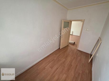 Emsalsiz Konumda Yüksek Giriş 3+1 Kiralık Daire