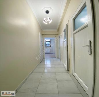 Merkezi Konumda Temiz Lüks Ve Ferah 2+1 Bahçeli Daire