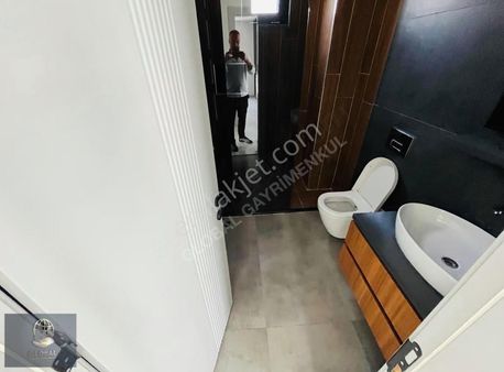 Önerler Site İçinde Müstakil Ultra Lüks Villa