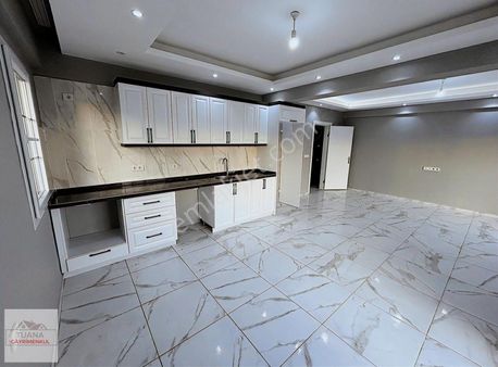 Tuana Emlak'tan Toparlar'da Kiralık 4+1 Daire