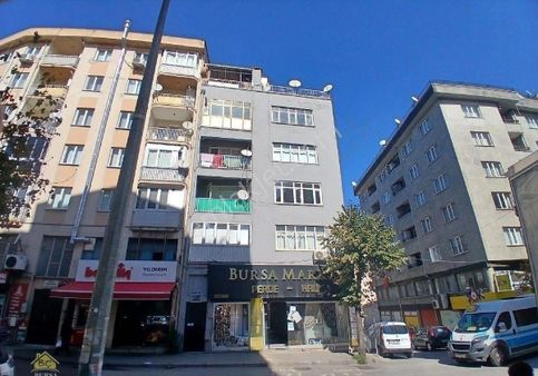 Bursa Yıldırım Davutdede Kurtuluş Caddesinde 6 Katlı Bina