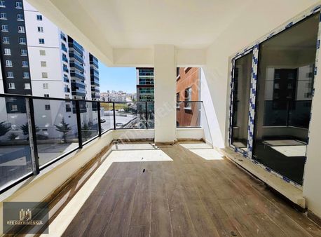 Efe Gayrimenkul'den Ara Katta Site İçerisinde Sıfır 3+1!!!